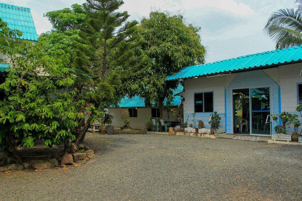 P.California Inter Hostel Nang Rong Exterior foto